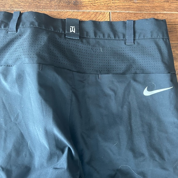 Tiger Woods Men's Black Pants - Picture 4 of 4